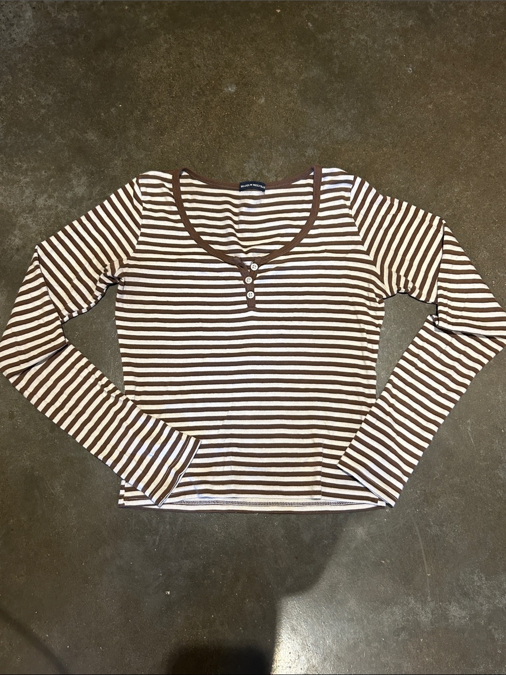Brandy Melville Brown & White Striped Long Sleeve - Fits like a Medium